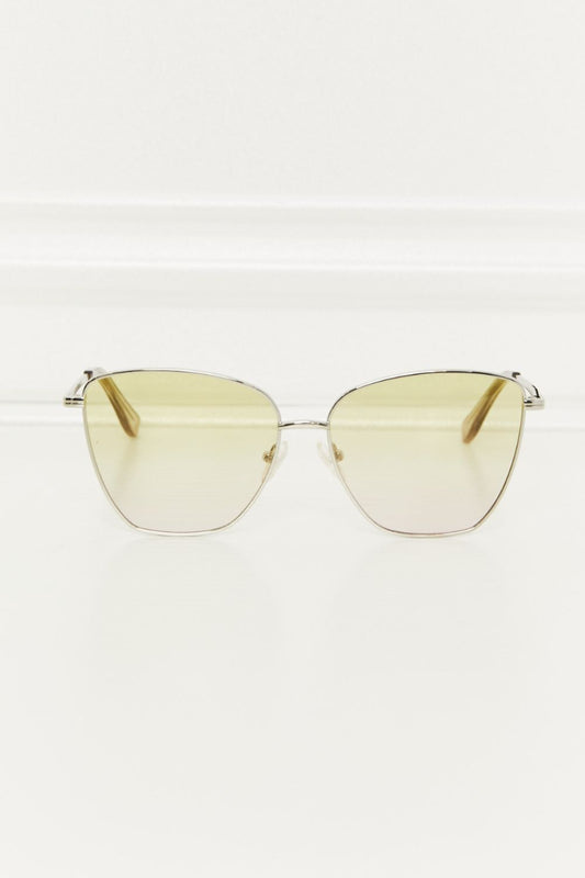 Metal Frame Full Rim Sunglasses - Lemon / One Size Wynter 4 All Seasons