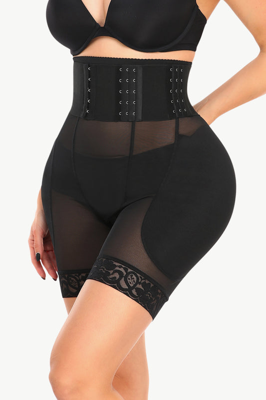 Full Size Breathable Lace Trim Shaping Shorts - Black / S Wynter 4 All Seasons