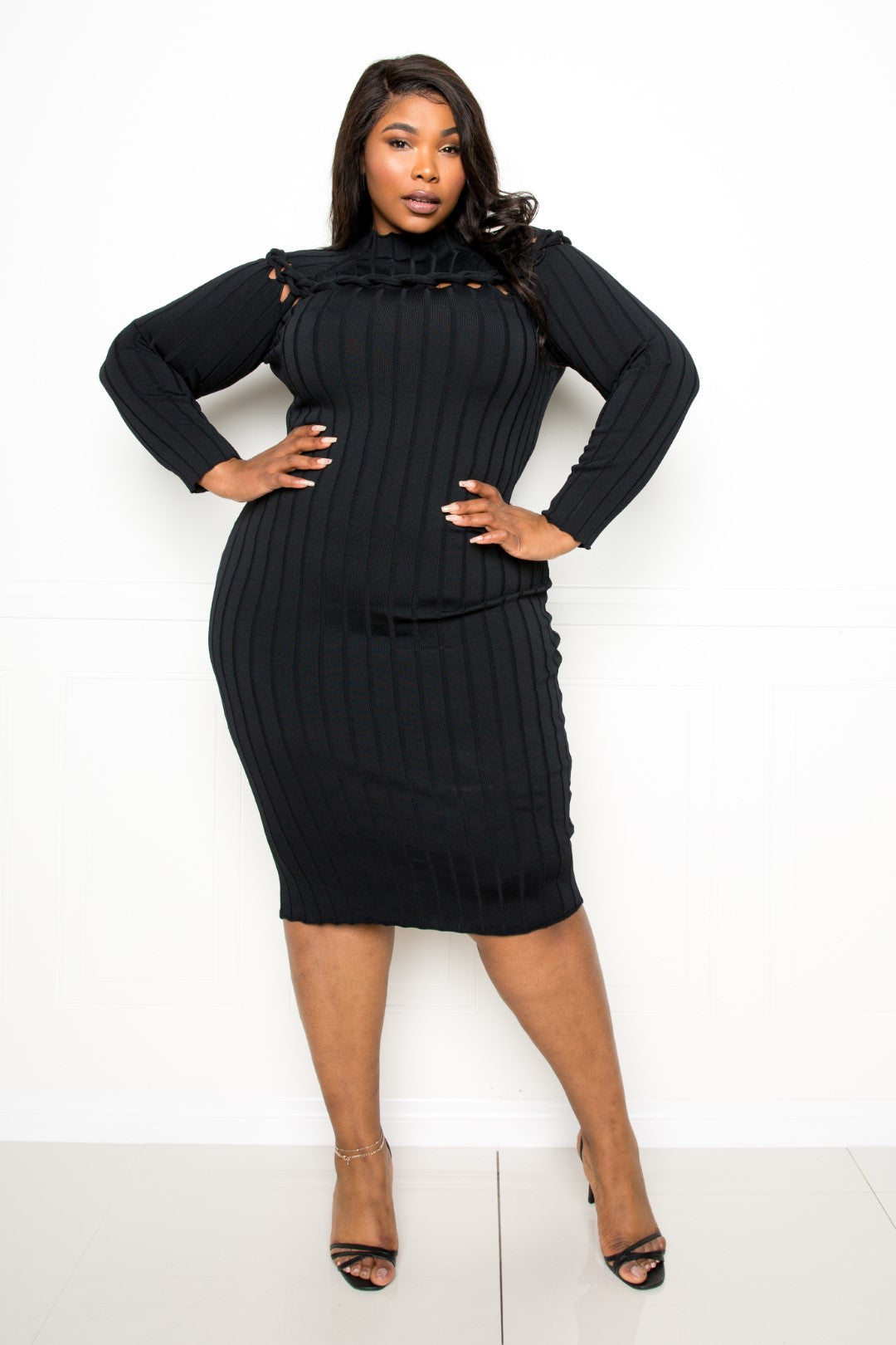 Bodycon Sweater Dress With Knot Detail - Black / 1XL Dress Wynter 4 All Seasons