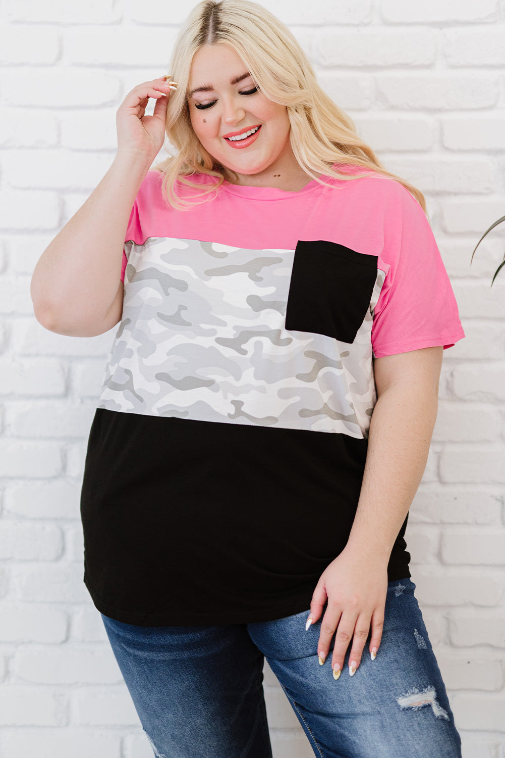Leopard Color Block T-Shirt - Rose/Black / 1X Apparel & Accessories Wynter 4 All Seasons